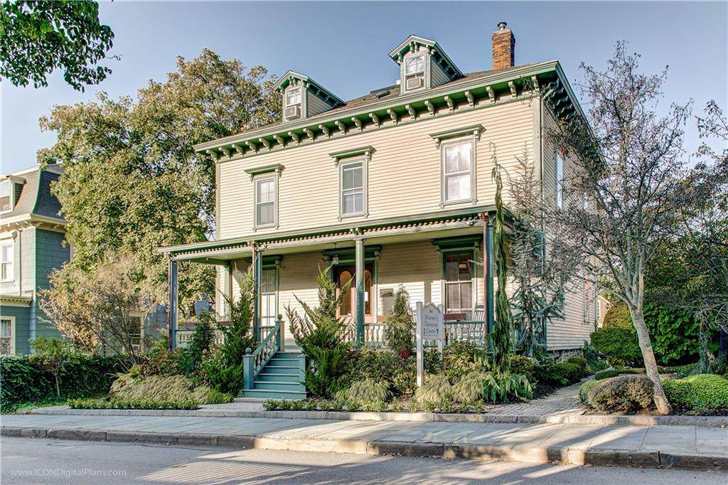 114 Touro Street - Photo 1