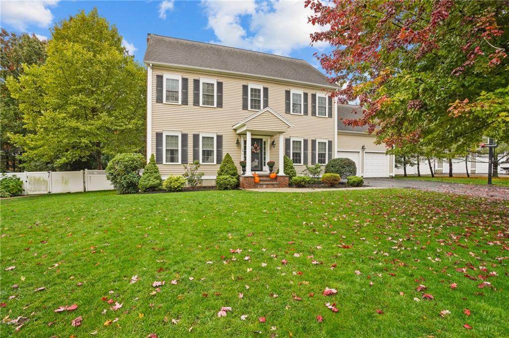 16 Paddock Drive - Photo 1