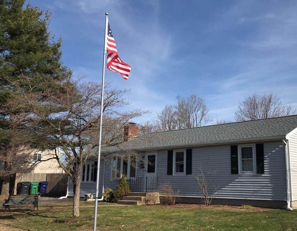 219 Smith Street - Photo 1