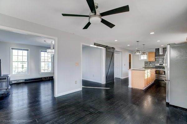 54 Easton Avenue - Photo 1