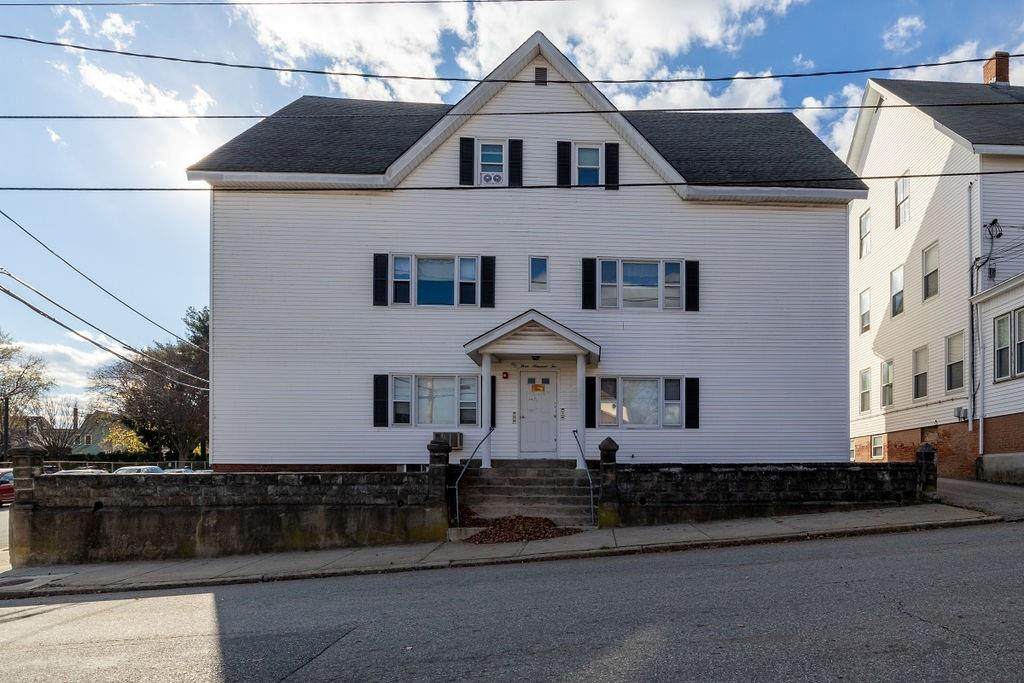 302 Pond Street - Photo 1