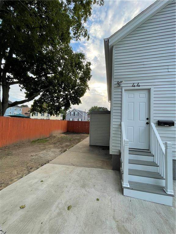 44 Sherman Street - Photo 1
