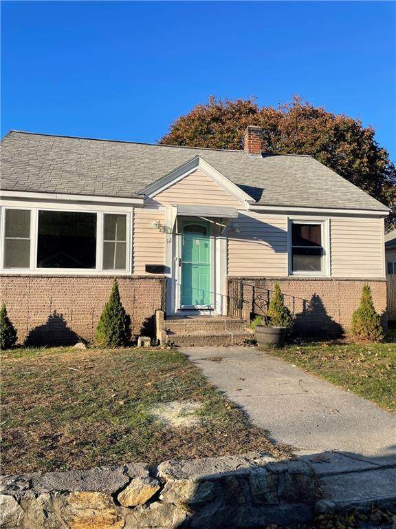 12 Irons Avenue - Photo 1