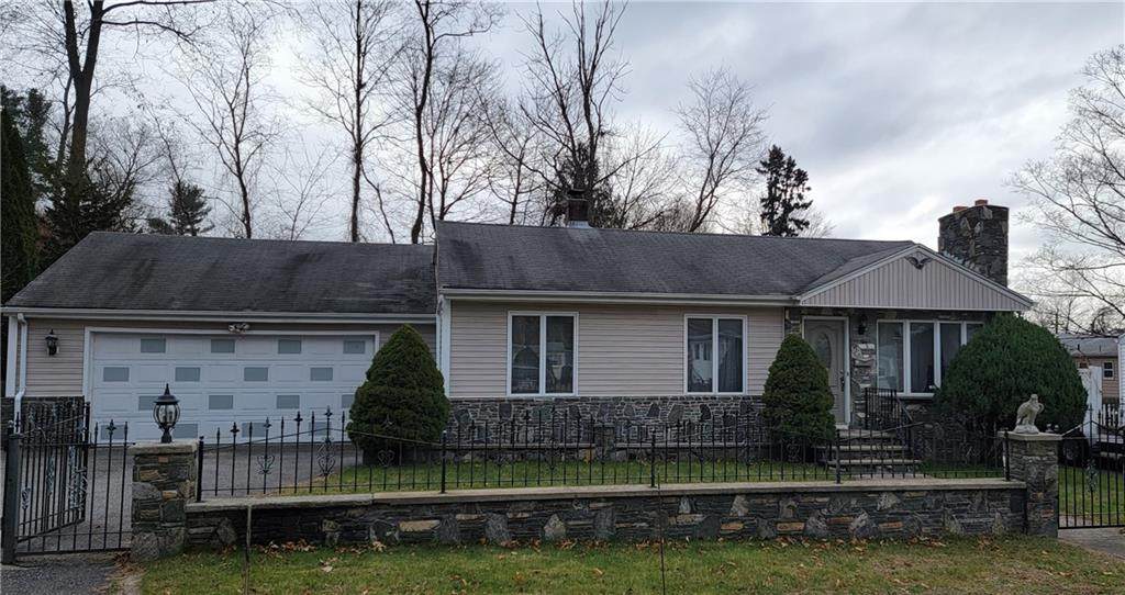 10 Lowell Drive - Photo 1