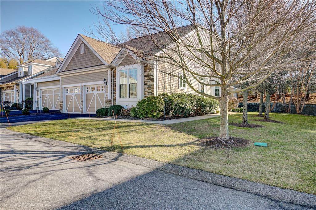 140 Camden Court - Photo 1