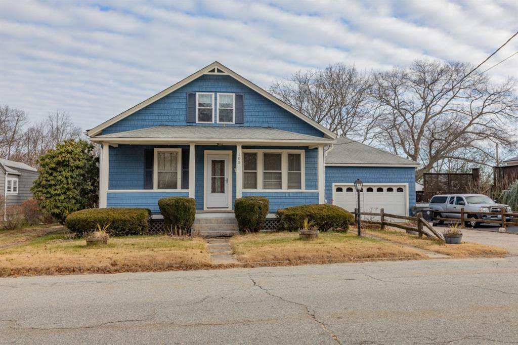 105 Howard Avenue - Photo 1