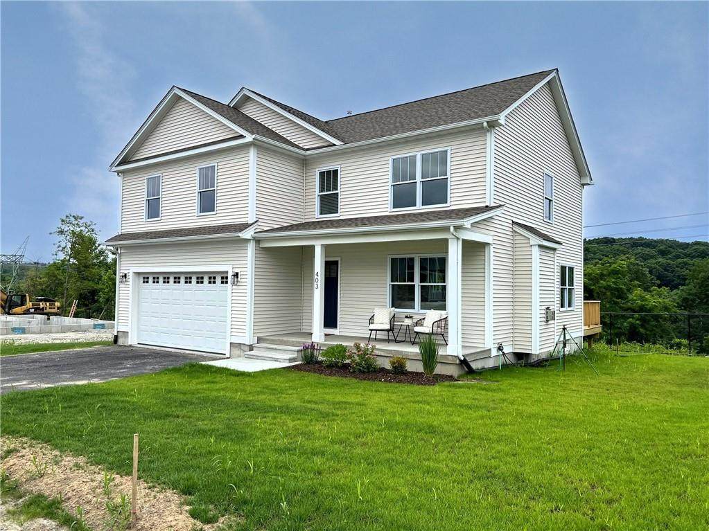 403 Louise Street - Photo 1