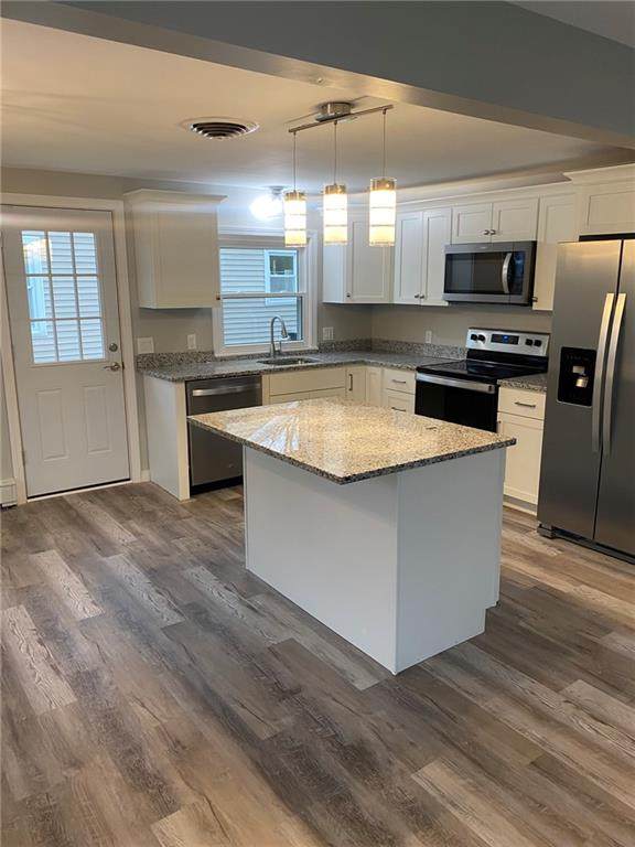 44 Cliff Avenue - Photo 1