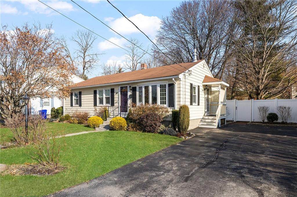 14 Sampson Avenue - Photo 1
