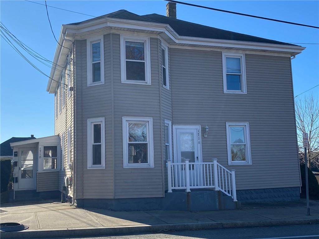 1718 Smith Street - Photo 1