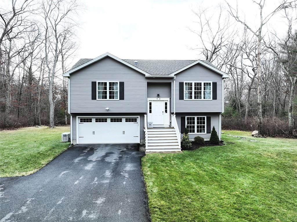 90 Mockingbird Drive - Photo 1