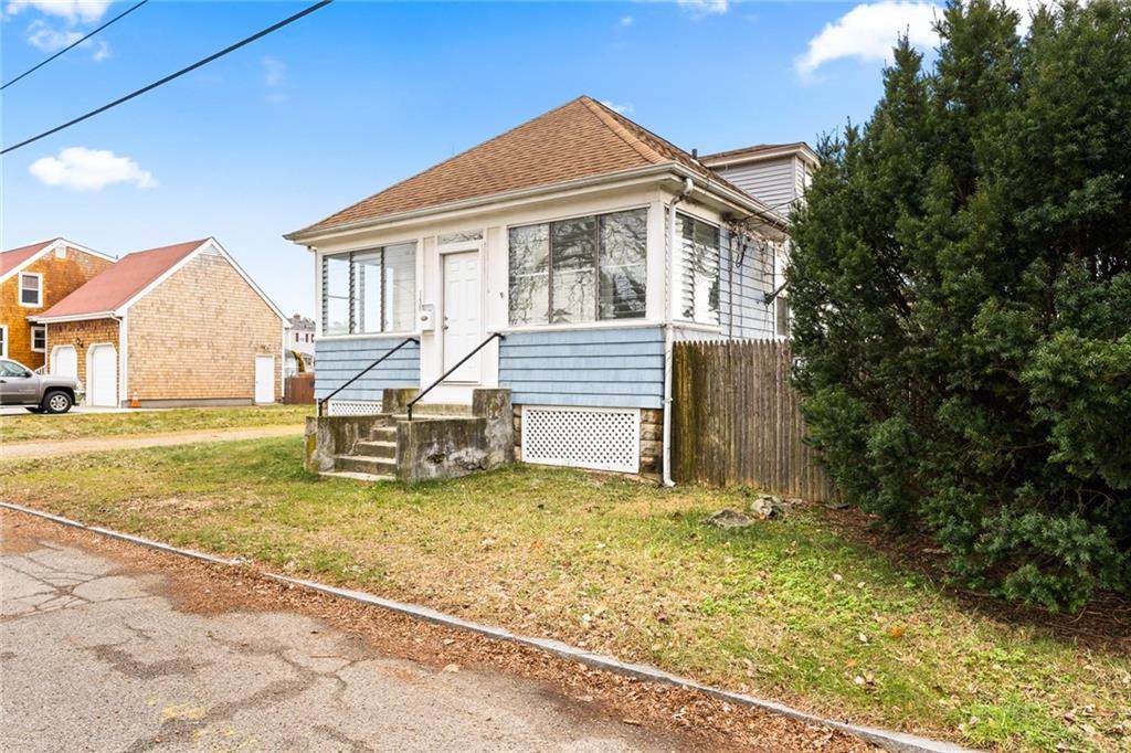130 Bentley Street - Photo 1