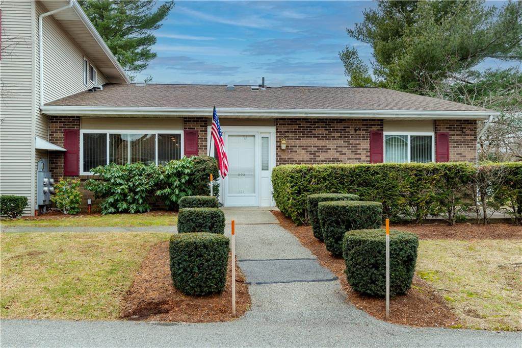 552 Quisset Court - Photo 1