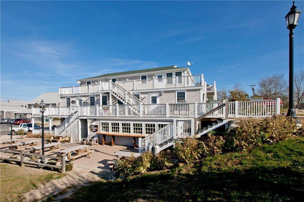 33 Ocean Avenue - Photo 1