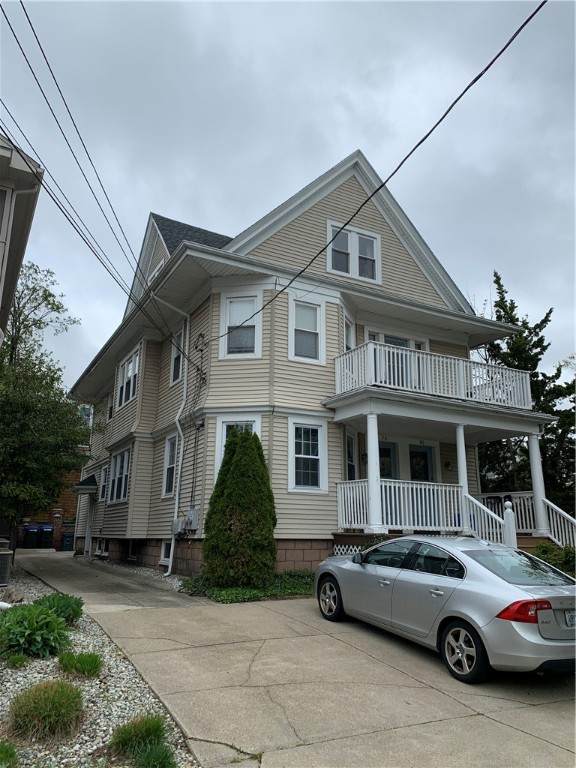 78 irving Avenue - Photo 1