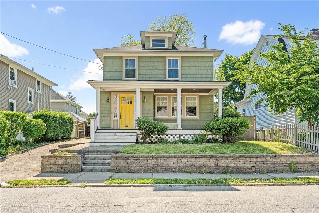 37 Harding Avenue - Photo 1