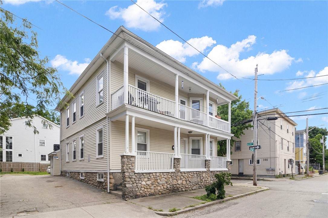 114 Penn Street - Photo 1