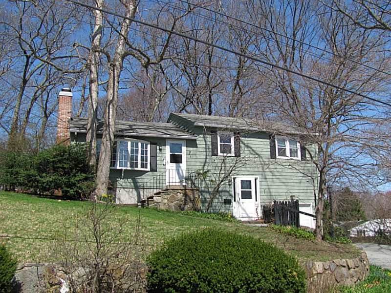 105 Cora Street - Photo 1