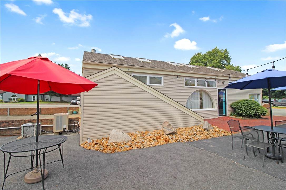 https://bt-photos.global.ssl.fastly.net/rhodeisland/orig_boomver_1_1368393-2.jpg