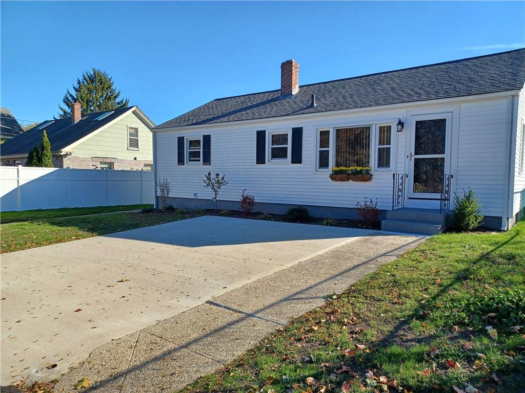 10 Parkway - Photo 1