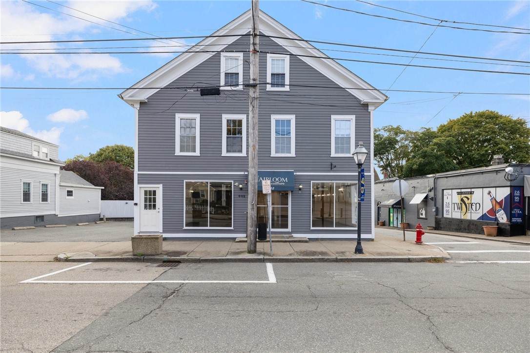 442 Main Street - Photo 1