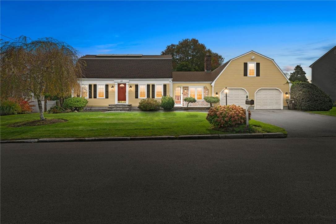 12 Carriage Way - Photo 1