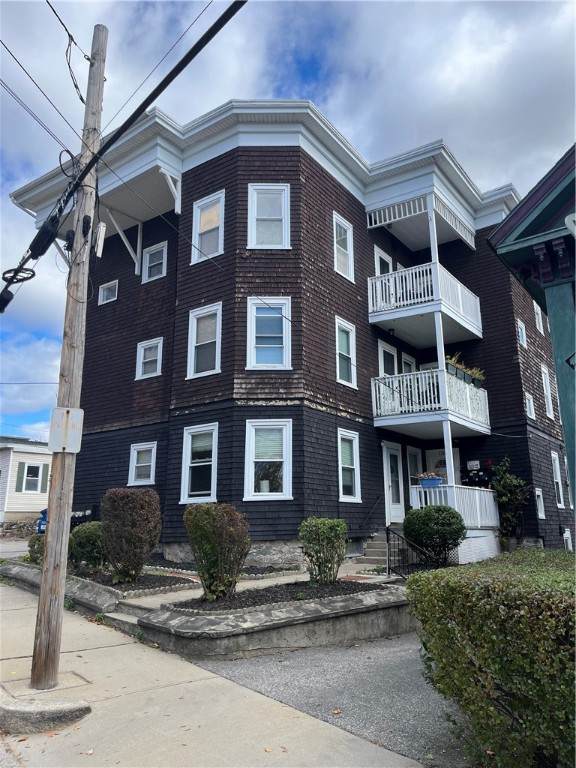 113 Bellingham Street - Photo 1