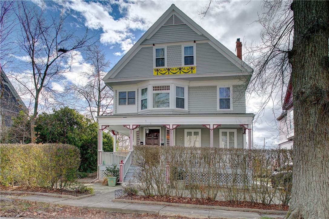 11 Dresser Street - Photo 1