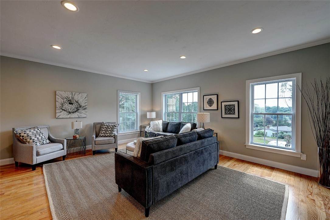 1303 Hunting Hll Drive - Photo 1