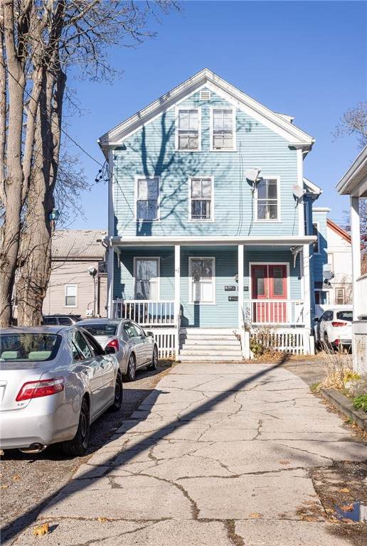 11 Newport Avenue - Photo 1