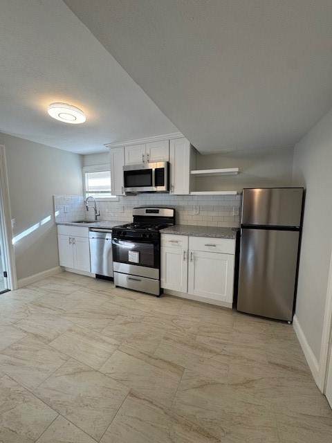 40 Bourne Street - Photo 1