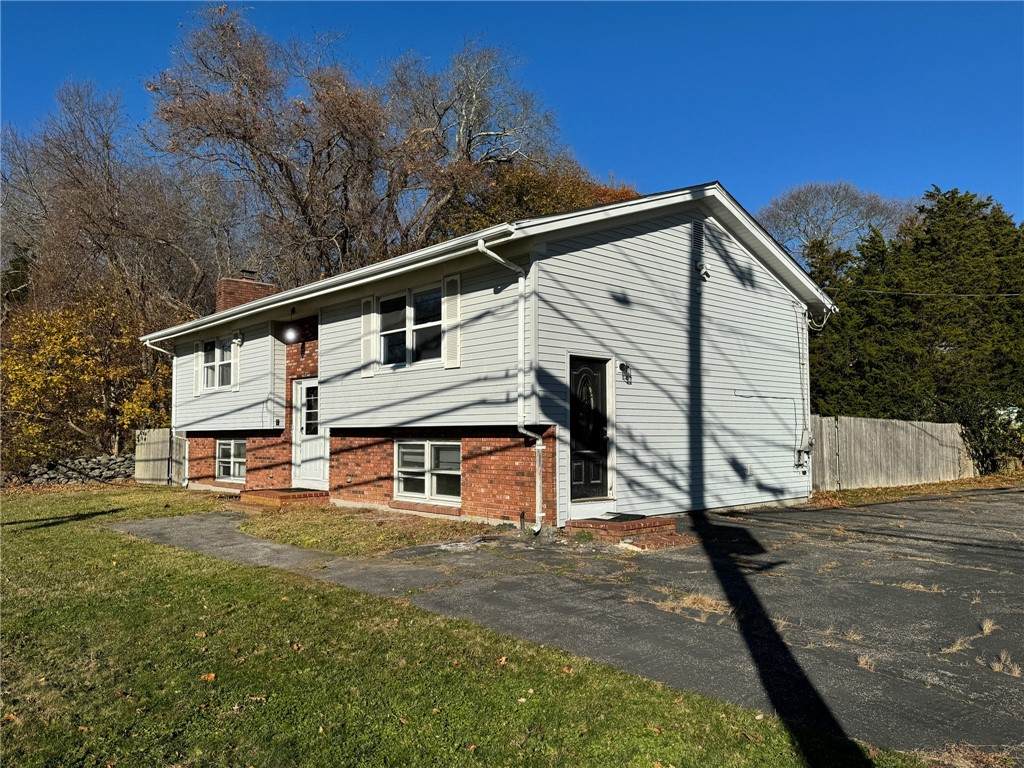 1656 Boston Neck Road - Photo 1