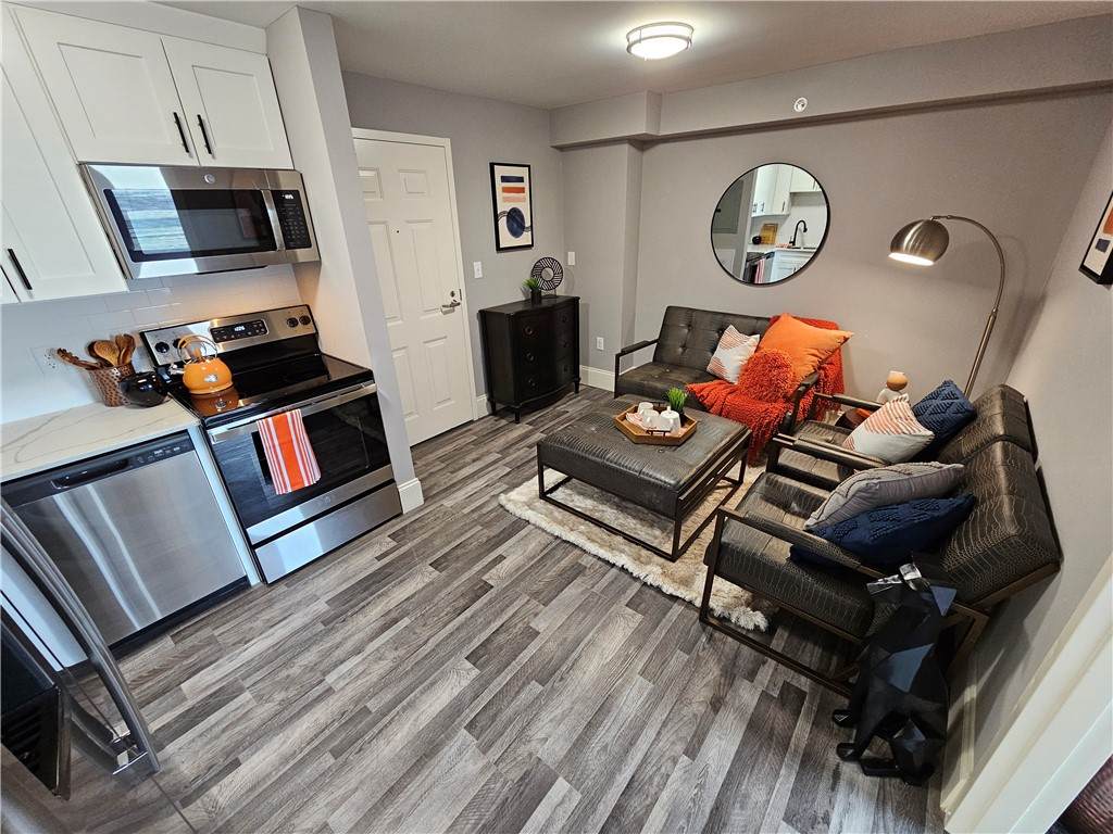 101 Cedar Street - Photo 1