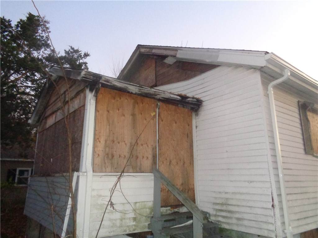 22 Center Court - Photo 1