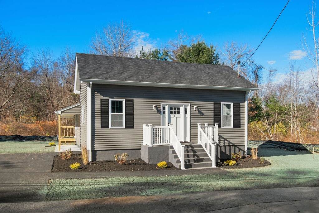 21 Hill Farm Road - Photo 1