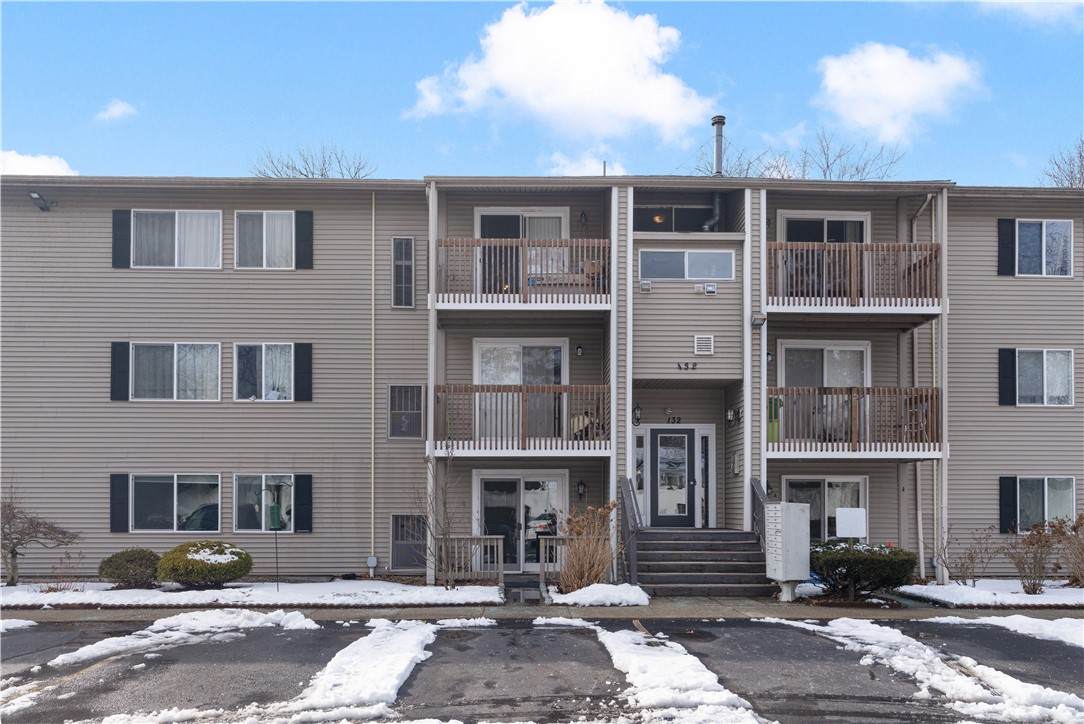 132 Fordson Avenue - Photo 1