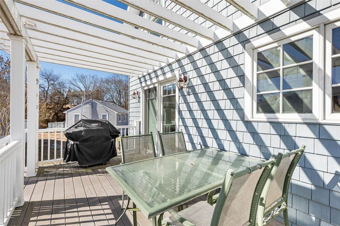 https://bt-photos.global.ssl.fastly.net/rhodeisland/orig_boomver_1_1378659-2.jpg
