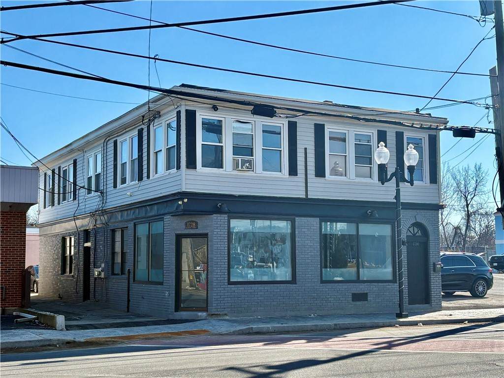 https://bt-photos.global.ssl.fastly.net/rhodeisland/orig_boomver_1_1378694-2.jpg
