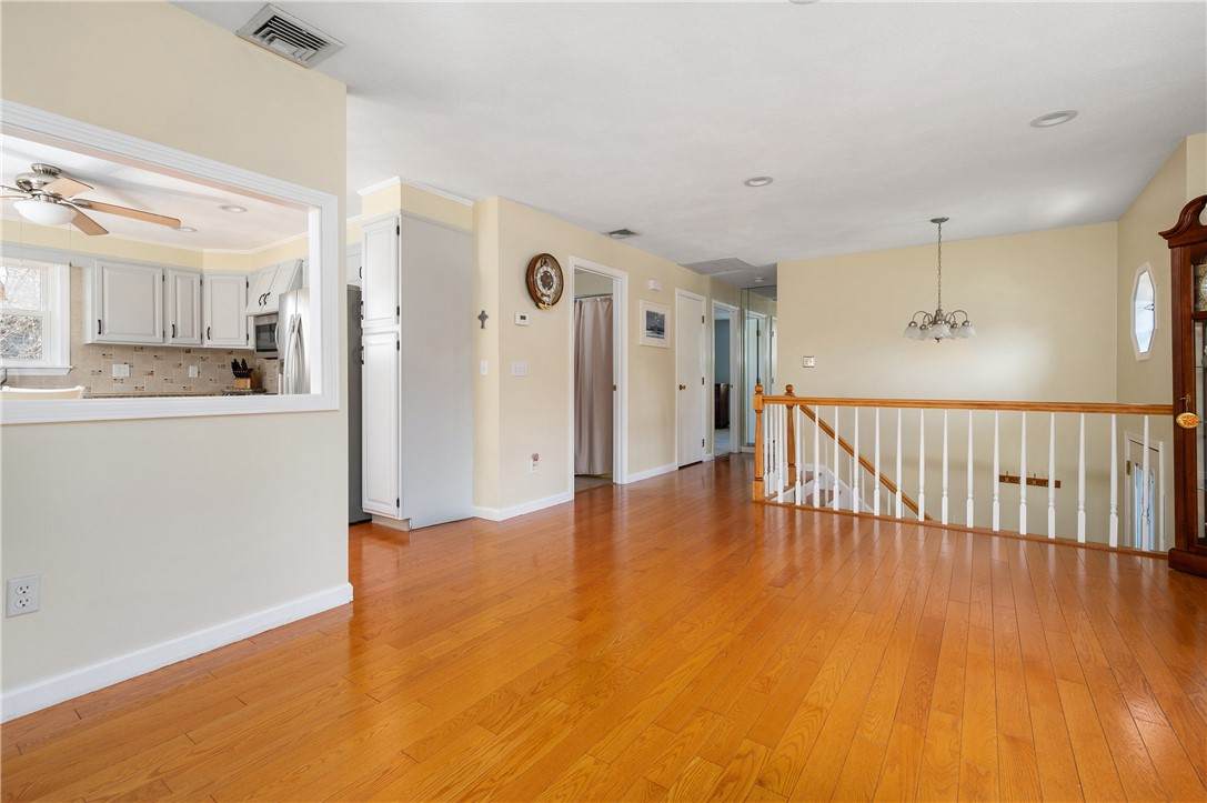 https://bt-photos.global.ssl.fastly.net/rhodeisland/orig_boomver_1_1382261-2.jpg