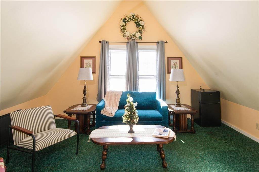 54 Malbone Road - Photo 1
