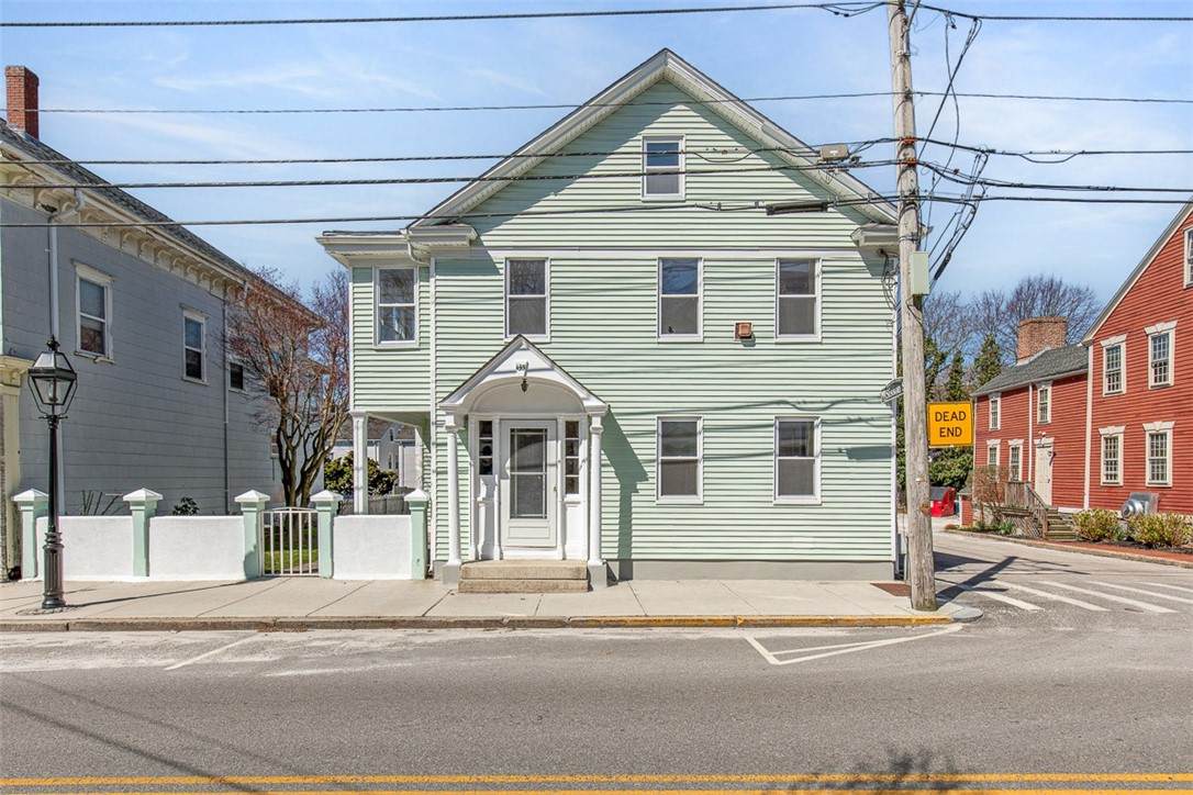 https://bt-photos.global.ssl.fastly.net/rhodeisland/orig_boomver_1_1383219-2.jpg