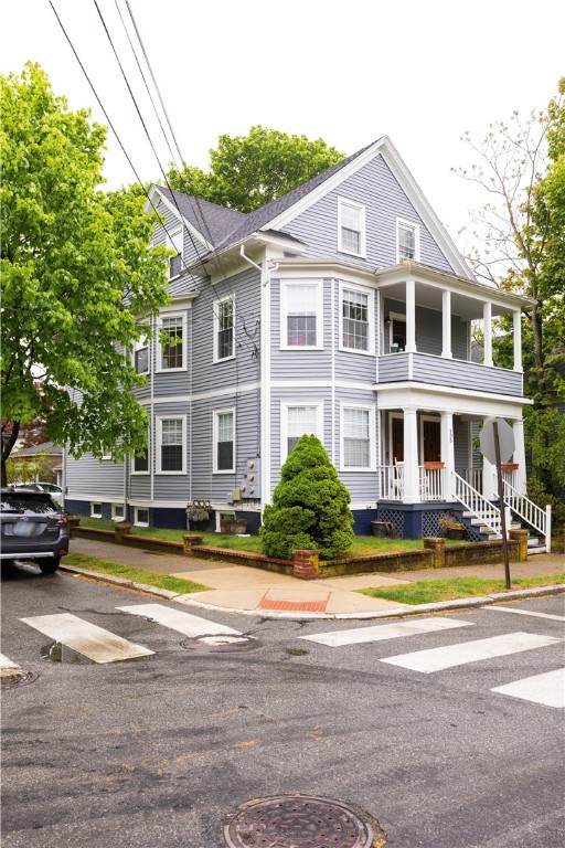 https://bt-photos.global.ssl.fastly.net/rhodeisland/orig_boomver_1_1384306-2.jpg