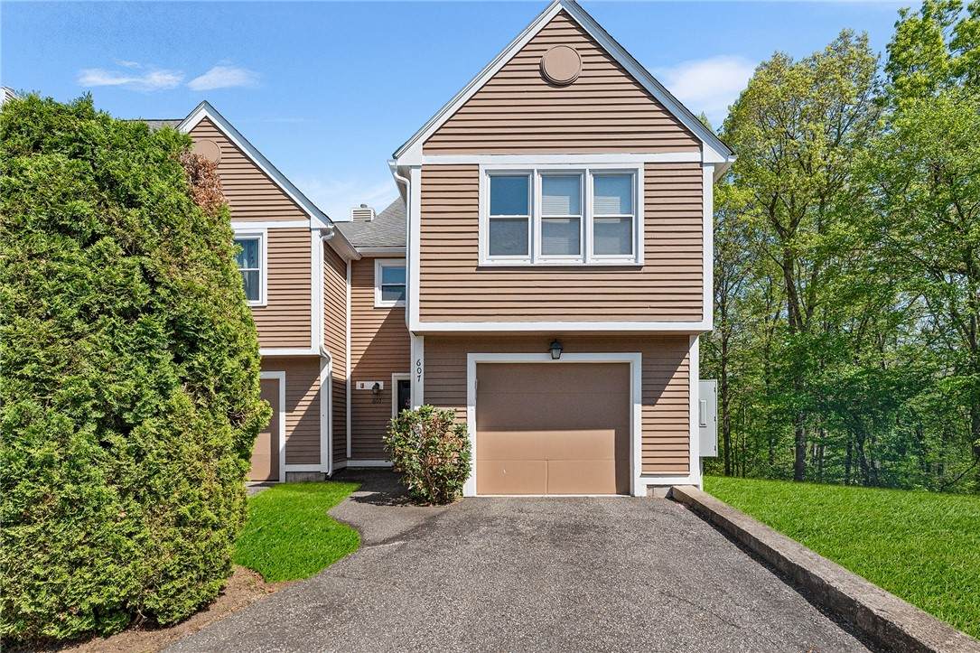607 Brookhaven Lane - Photo 1
