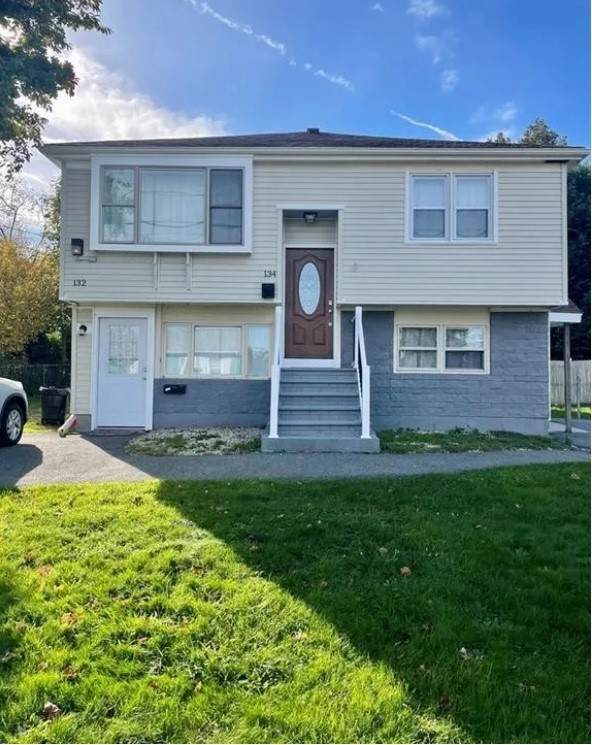 132 Maple Avenue - Photo 1