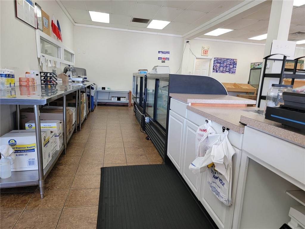 661 Washington Street - Photo 1