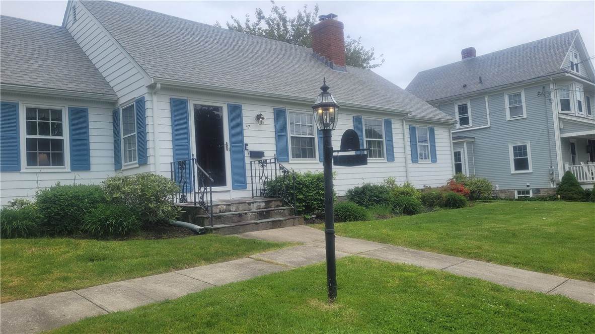 47 Harrison Avenue - Photo 1