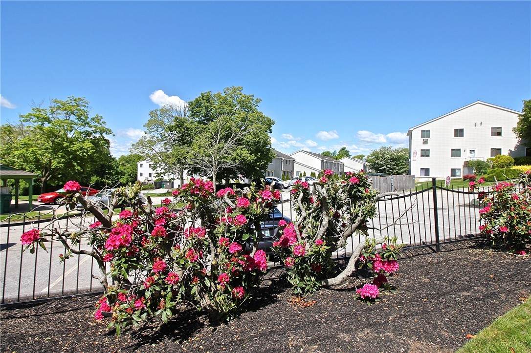 https://bt-photos.global.ssl.fastly.net/rhodeisland/orig_boomver_1_1386602-2.jpg