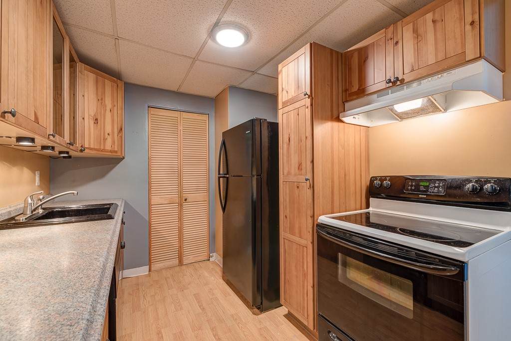 1560 Douglas Avenue - Photo 1