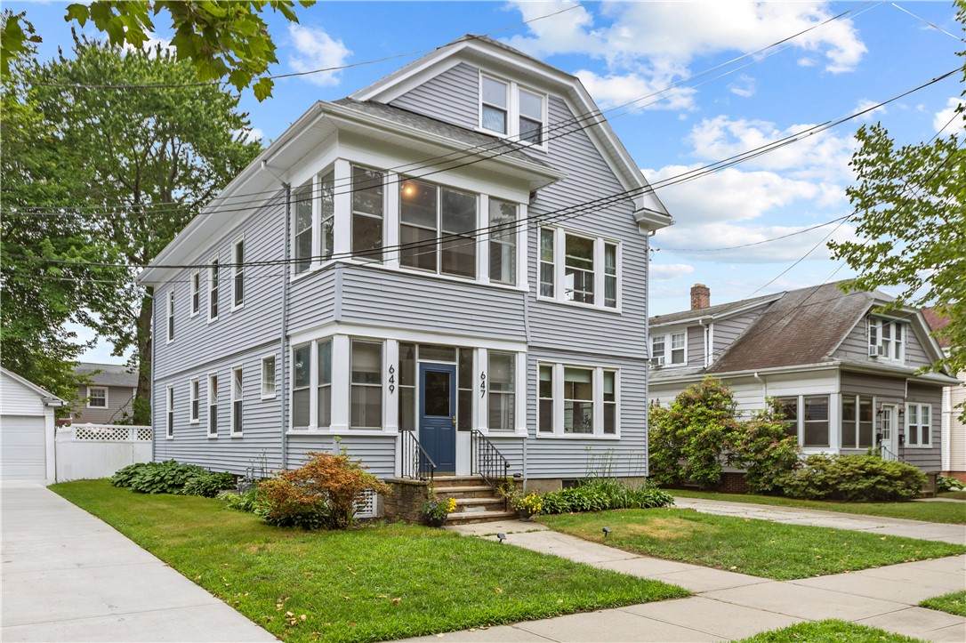 649 Pleasant Valley Parkway - Photo 1