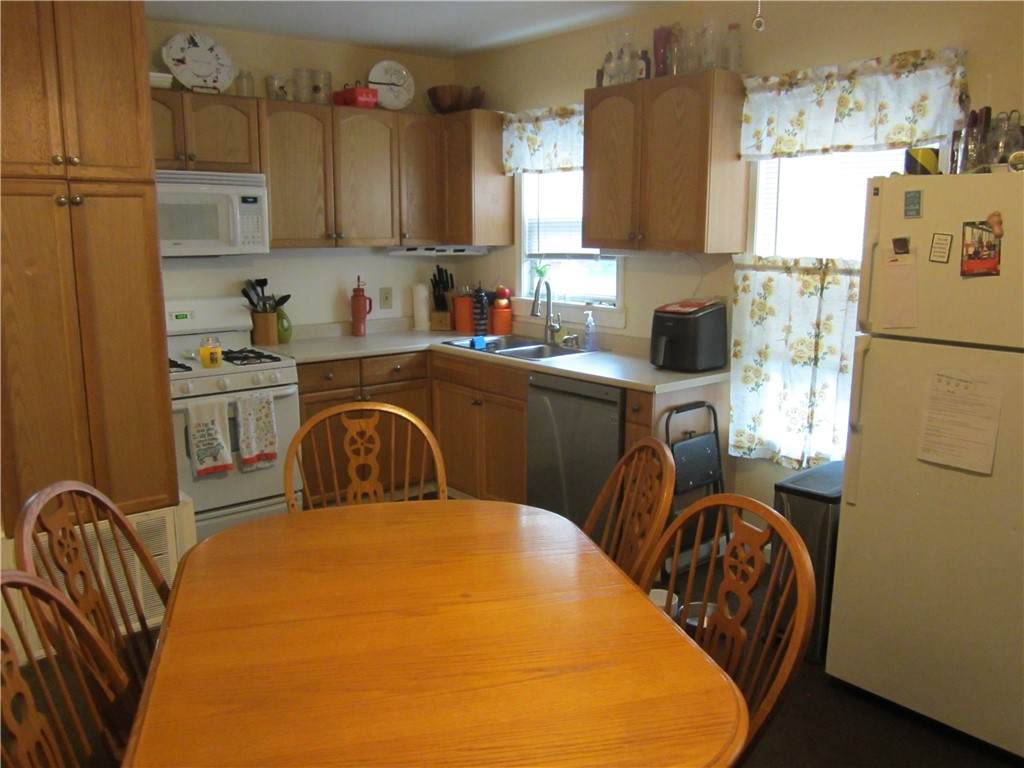 https://bt-photos.global.ssl.fastly.net/rhodeisland/orig_boomver_1_1387078-2.jpg